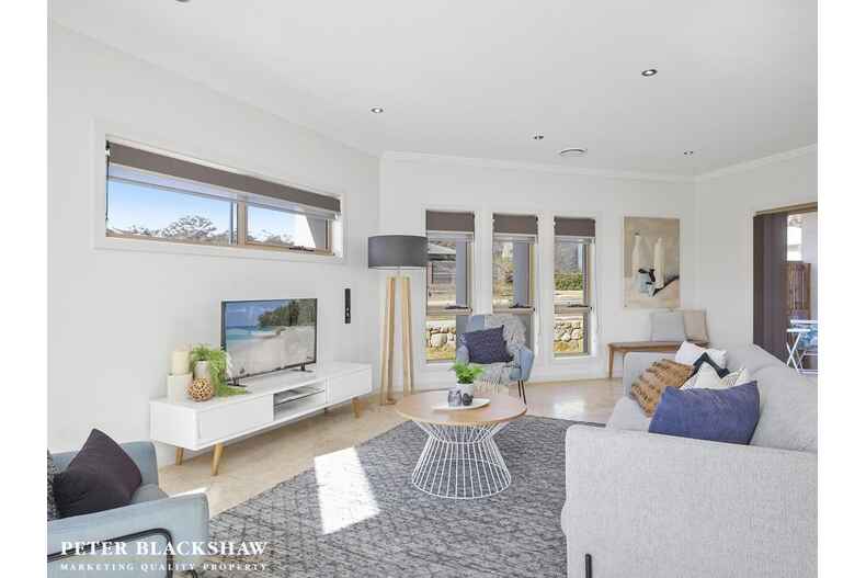 1 Laird Crescent Forde 1 Laird Crescent Forde