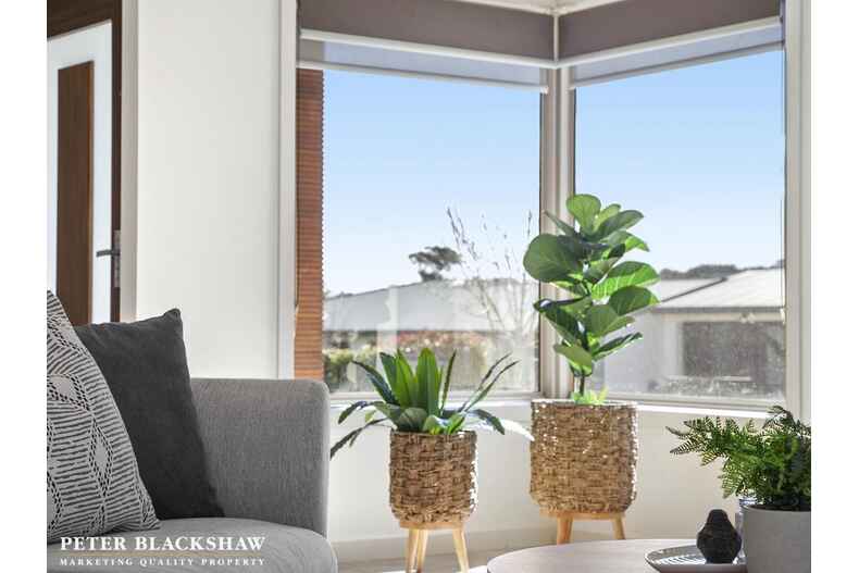 1 Laird Crescent Forde 1 Laird Crescent Forde