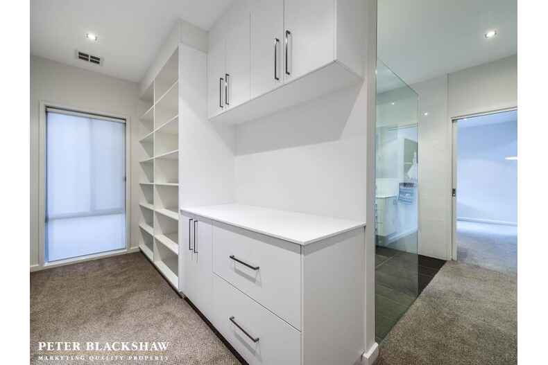 15 Majura Place Jerrabomberra