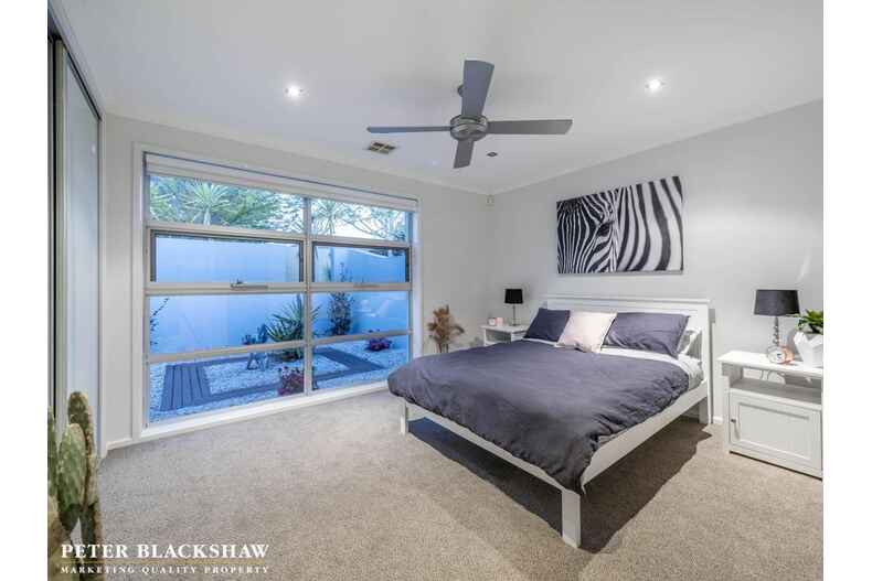 15 Majura Place Jerrabomberra