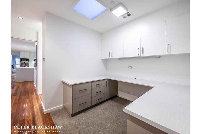 15 Majura Place Jerrabomberra