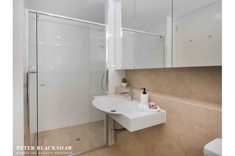 76/18 Austin Street Griffith