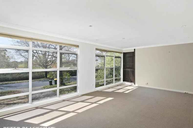 60 La Perouse Street Griffith