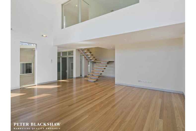 60 La Perouse Street Griffith