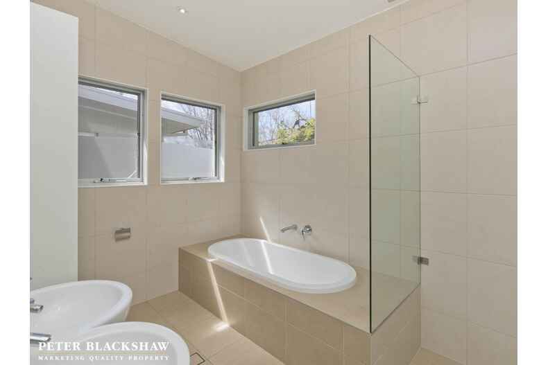 60 La Perouse Street Griffith