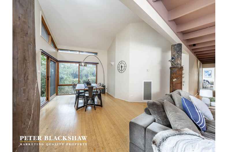 4 Cardew Crescent Holder 4 Cardew Crescent Holder