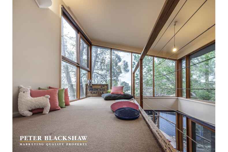 4 Cardew Crescent Holder 4 Cardew Crescent Holder