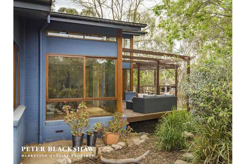 4 Cardew Crescent Holder 4 Cardew Crescent Holder