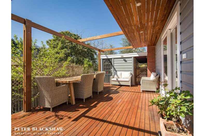 1/73 Novar Street Yarralumla 1/73 Novar Street Yarralumla