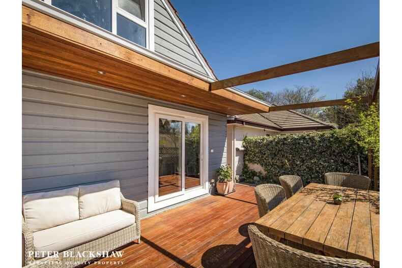 1/73 Novar Street Yarralumla 1/73 Novar Street Yarralumla