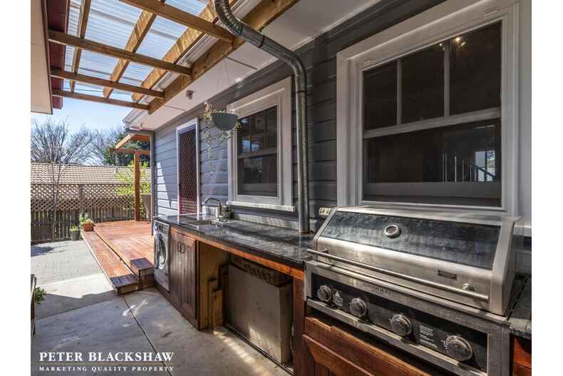 1/73 Novar Street Yarralumla 1/73 Novar Street Yarralumla