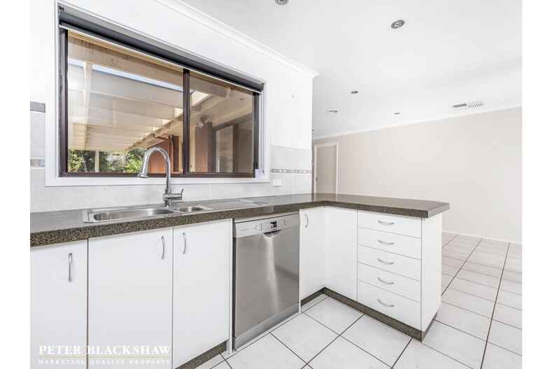 57 Brudenell Drive Jerrabomberra
