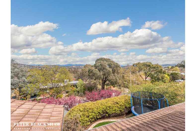 53 Buvelot Street Weston 53 Buvelot Street Weston