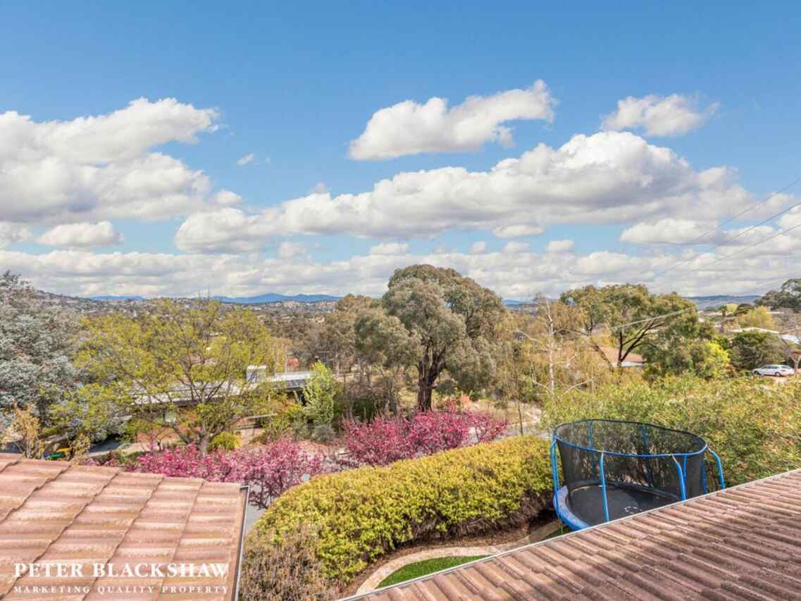 53 Buvelot Street Weston