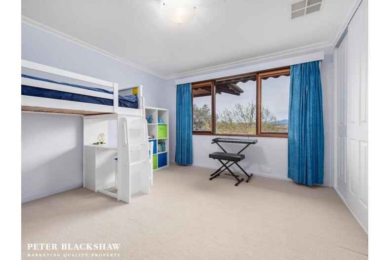 53 Buvelot Street Weston 53 Buvelot Street Weston