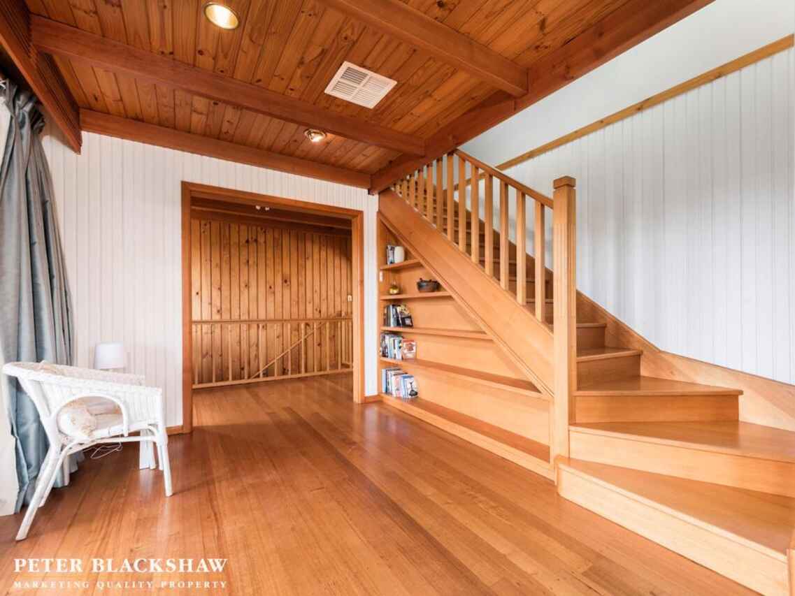 53 Buvelot Street Weston