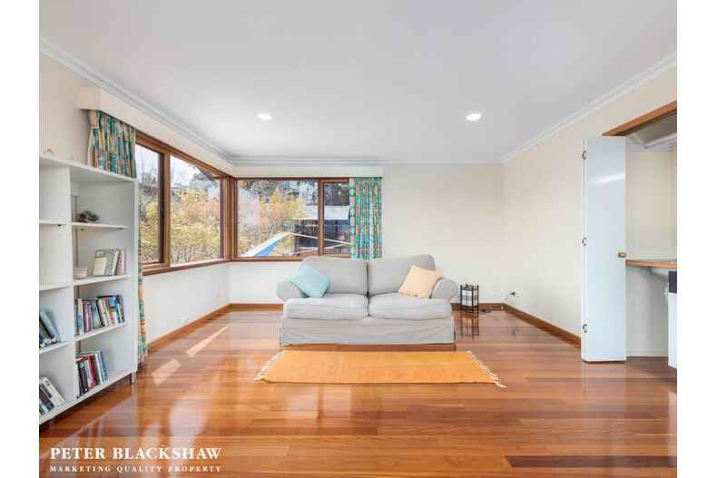 53 Buvelot Street Weston 53 Buvelot Street Weston