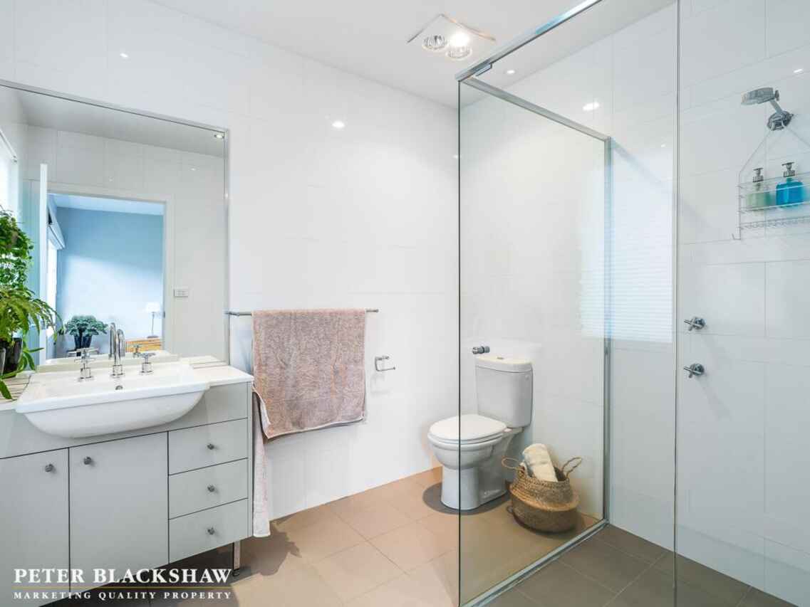 110/215 Aspinall Street Watson
