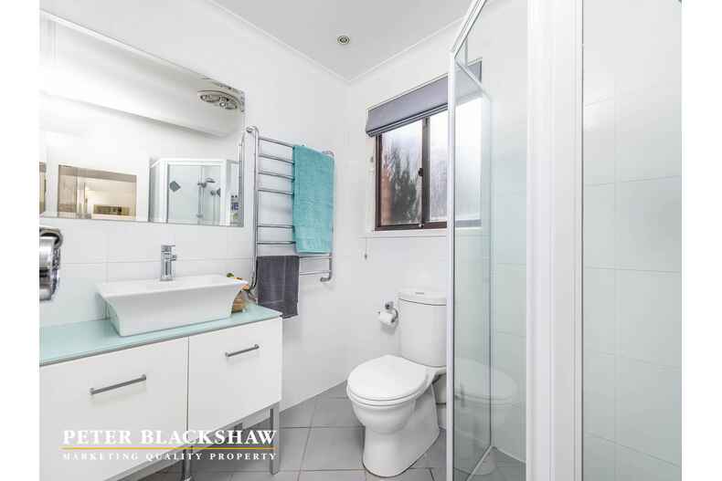 Lot 10/15 Courtice Close Fadden