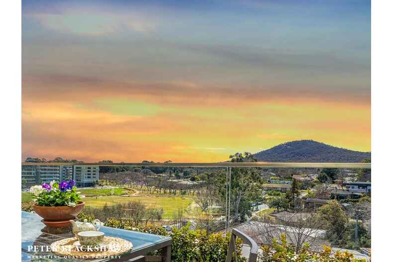 39/65 Constitution Avenue Campbell 39/65 Constitution Avenue Campbell