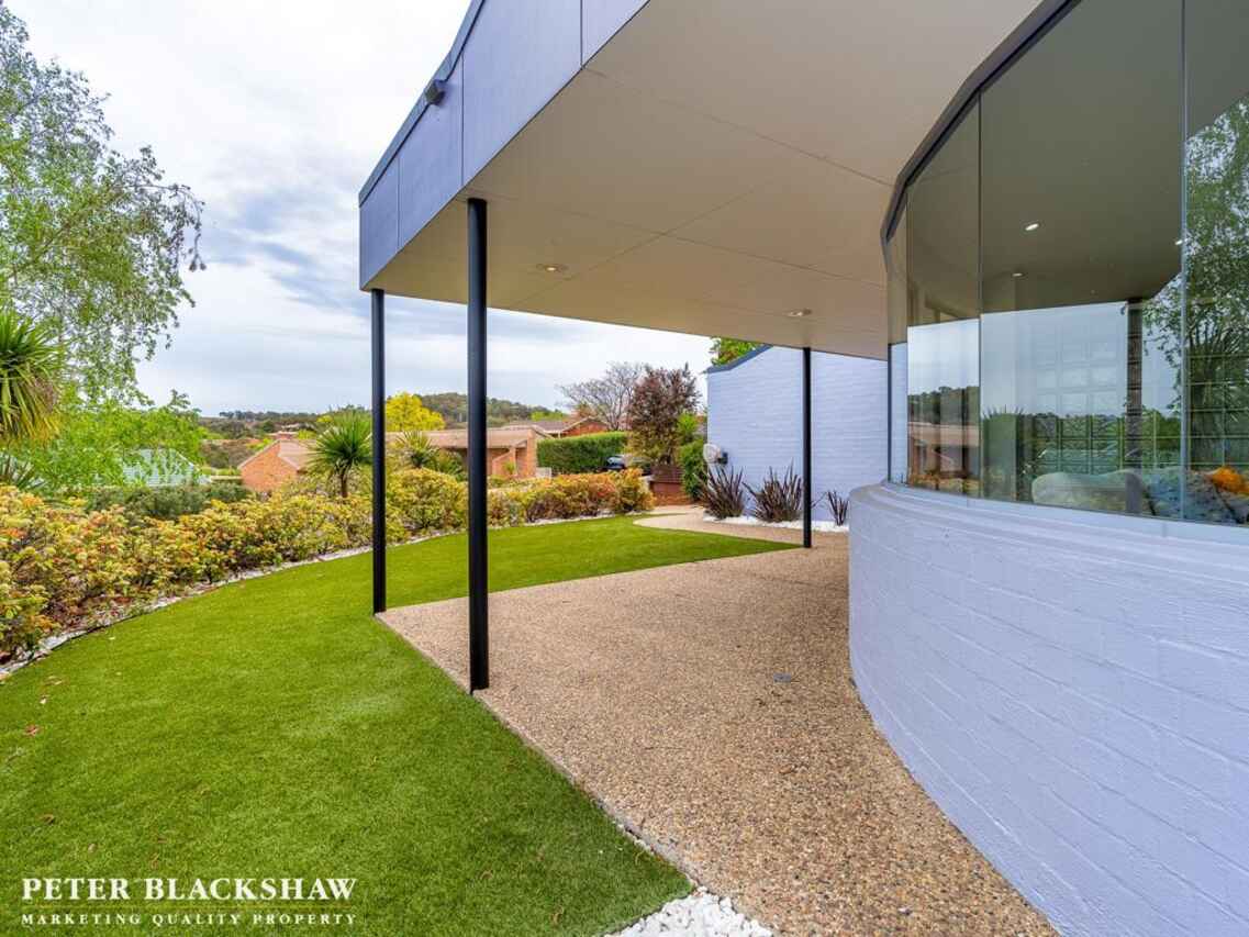 14 Churchill Way Gordon