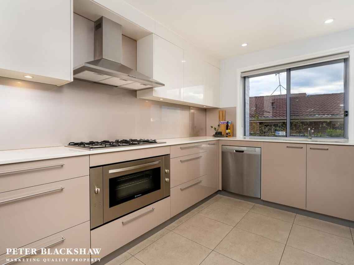 14 Churchill Way Gordon