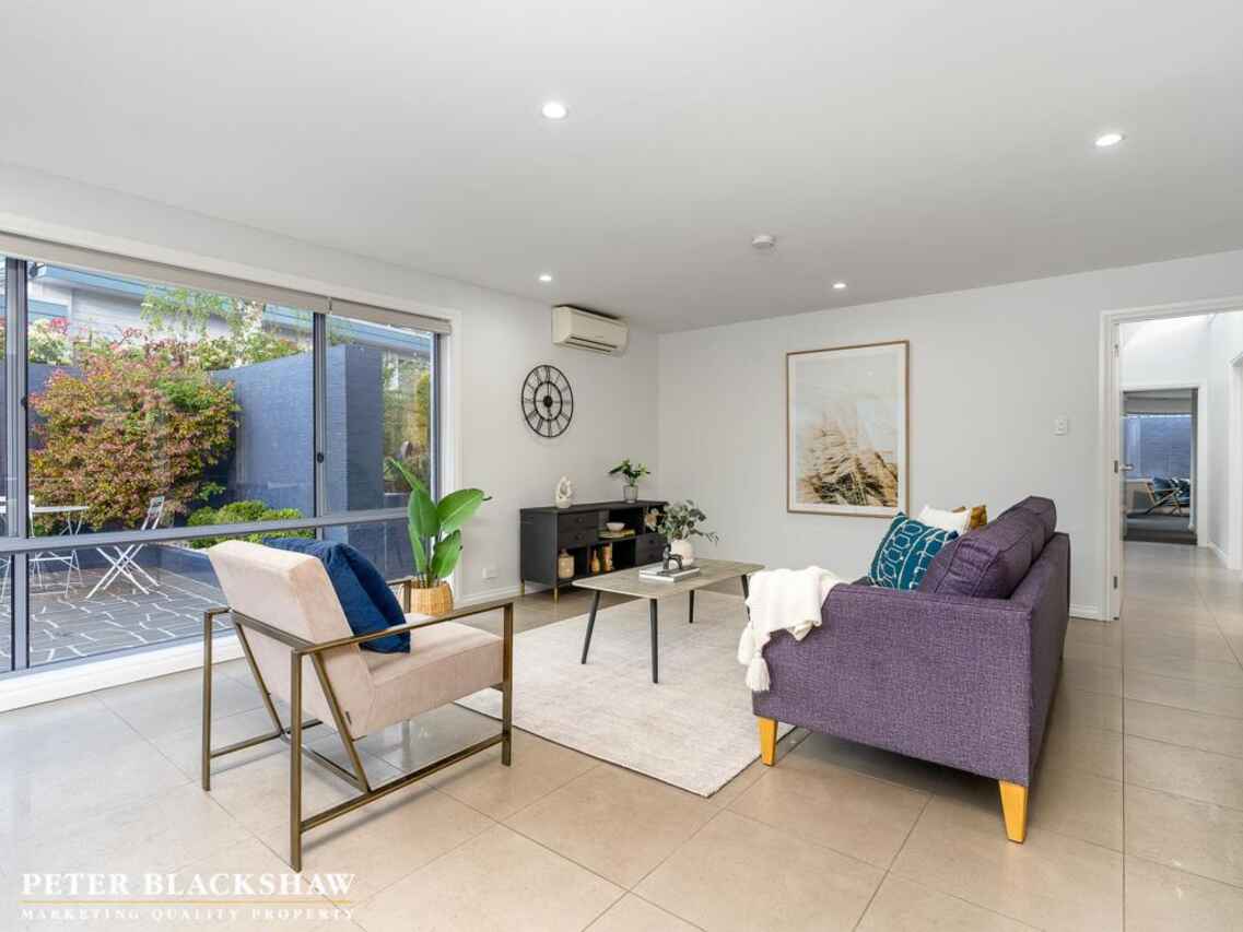 14 Churchill Way Gordon
