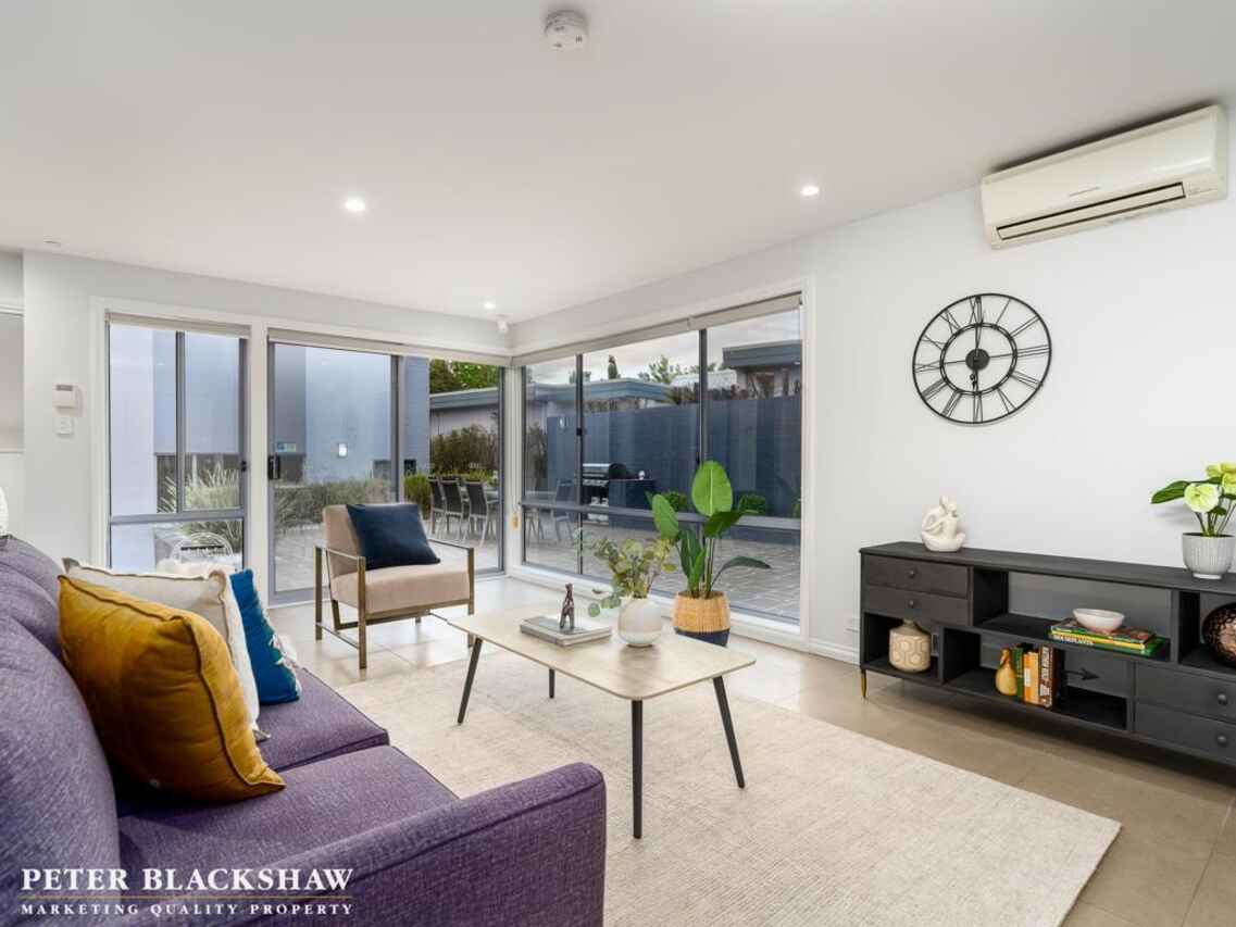 14 Churchill Way Gordon
