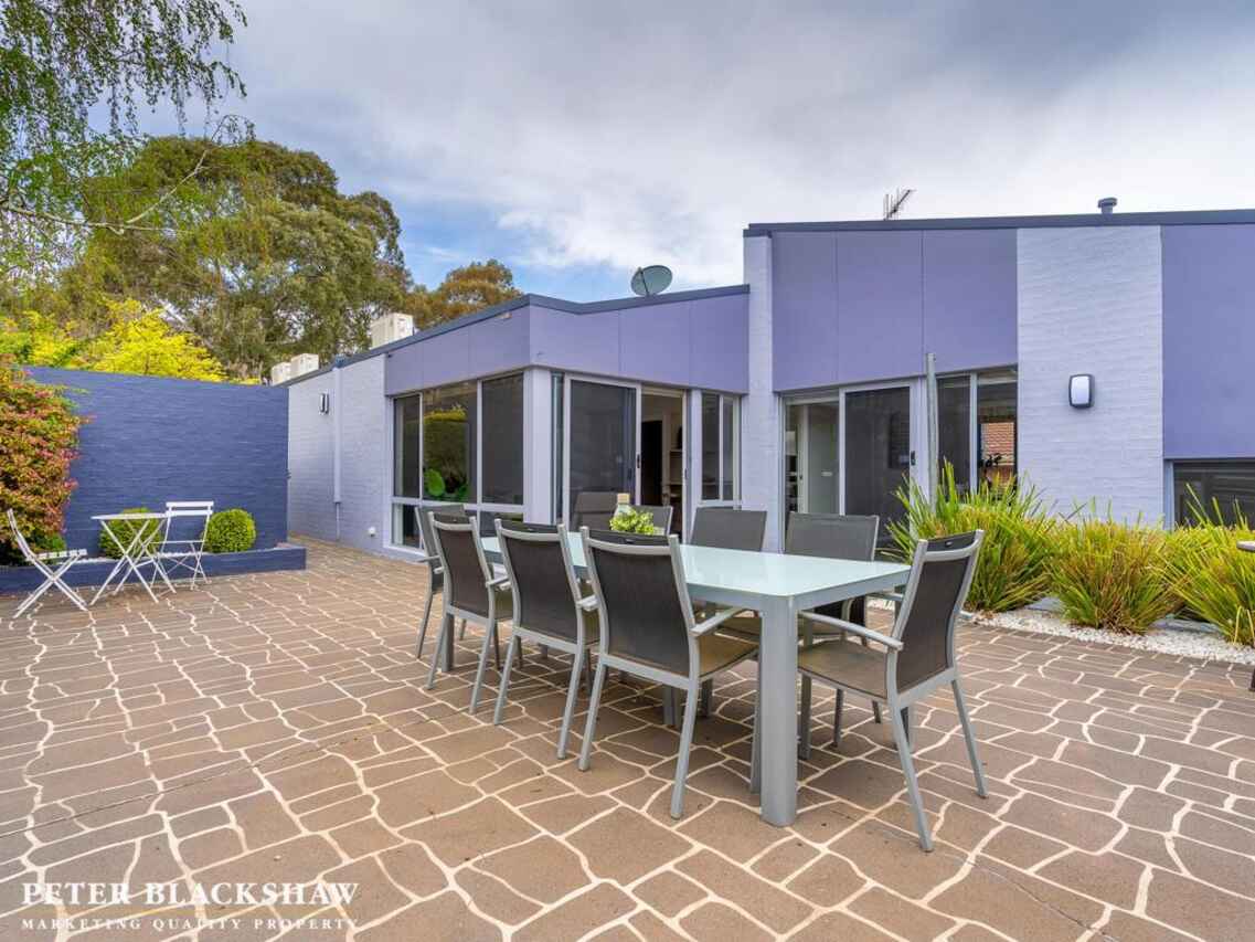 14 Churchill Way Gordon