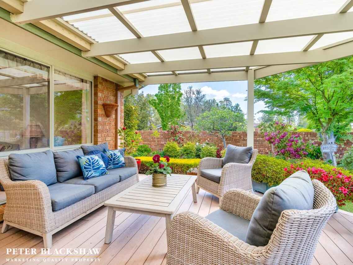 14 Buntine Crescent Isaacs