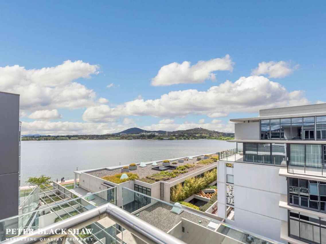145/11 Trevillian Quay Kingston