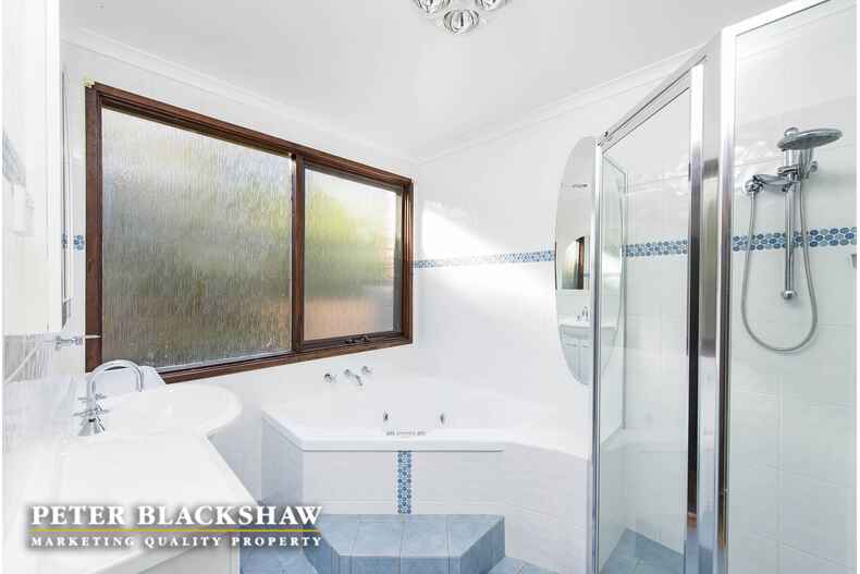 96 Learmonth Drive Kambah 96 Learmonth Drive Kambah