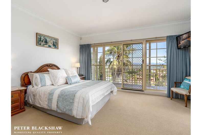 35 Whitty Crescent Isaacs 35 Whitty Crescent Isaacs