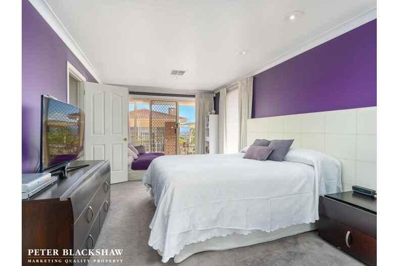 35 Whitty Crescent Isaacs 35 Whitty Crescent Isaacs