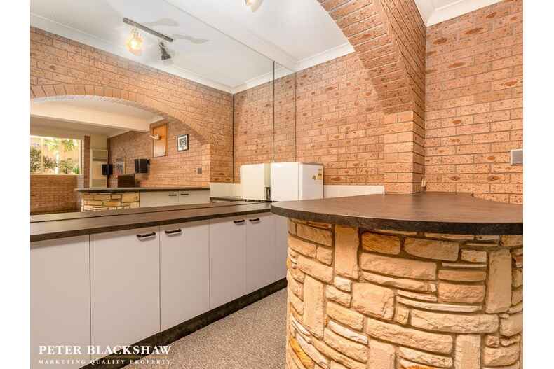 35 Whitty Crescent Isaacs 35 Whitty Crescent Isaacs