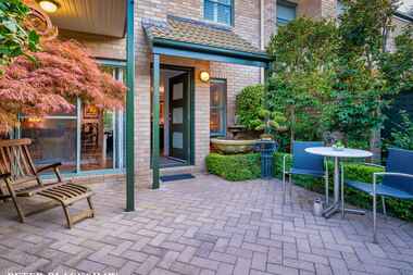 9/4 Hooker Street Yarralumla