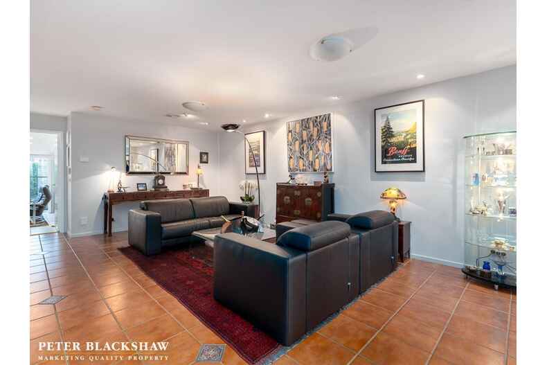 9/4 Hooker Street Yarralumla 9/4 Hooker Street Yarralumla