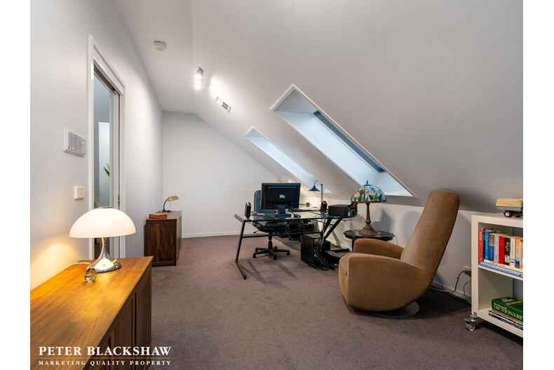 9/4 Hooker Street Yarralumla 9/4 Hooker Street Yarralumla