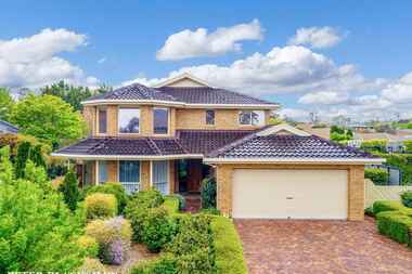 22 James Scott Close Kambah