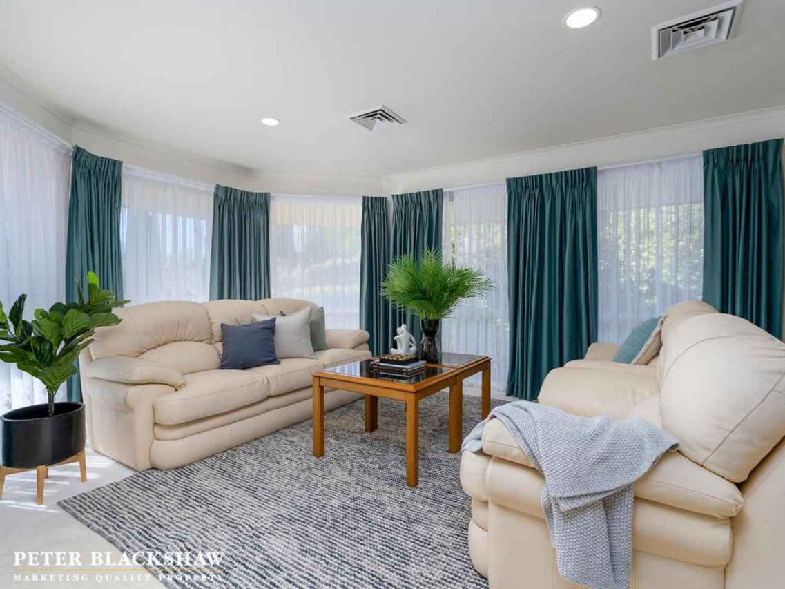 22 James Scott Close Kambah