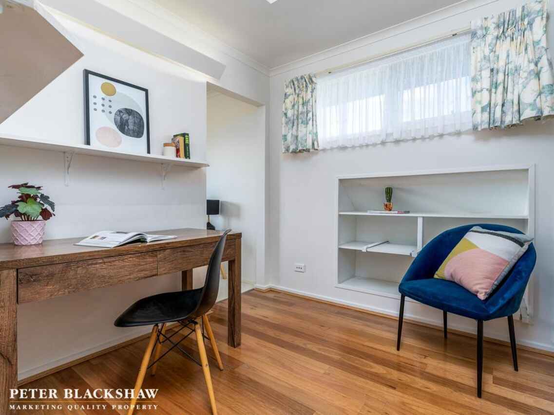 22 James Scott Close Kambah