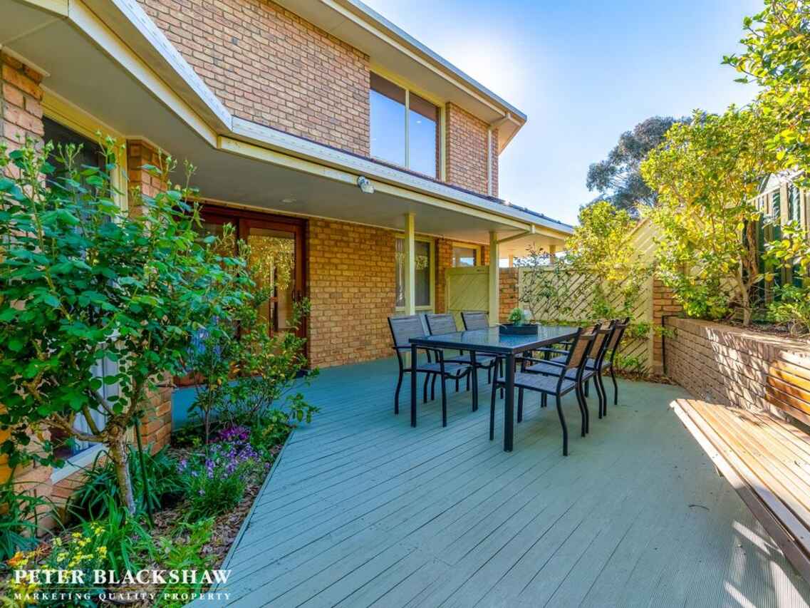 22 James Scott Close Kambah