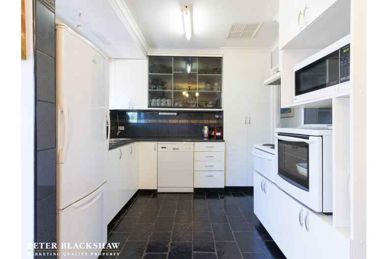 93 Barada Crescent Aranda