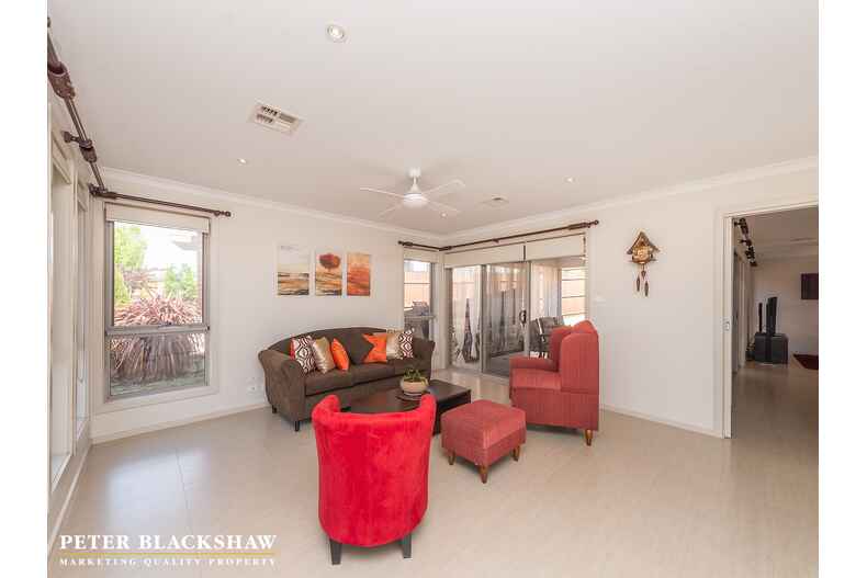 20 Langtree Crescent Crace