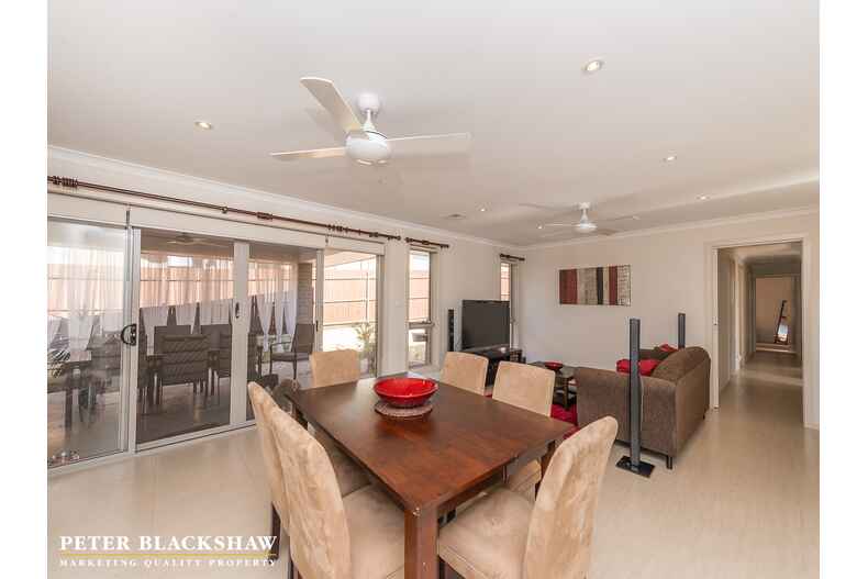 20 Langtree Crescent Crace