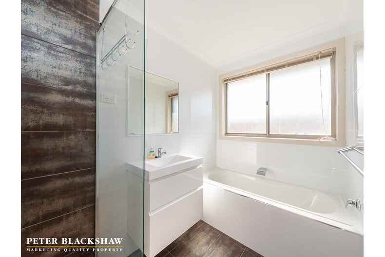 20 Langtree Crescent Crace