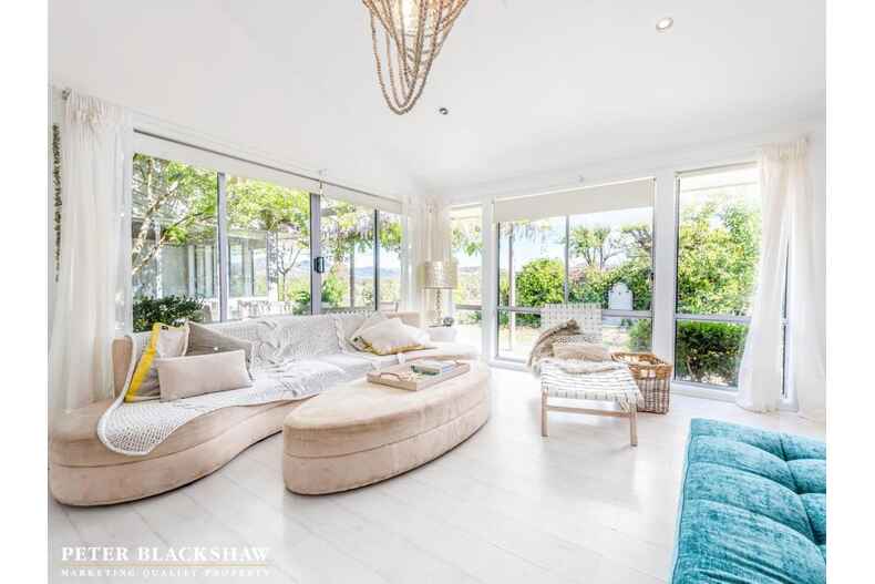 50 William Hudson Crescent Monash