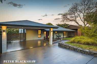 21 Spowers Circuit Holder