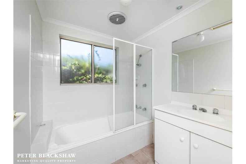 14/46 Paul Coe Crescent Ngunnawal 14/46 Paul Coe Crescent Ngunnawal