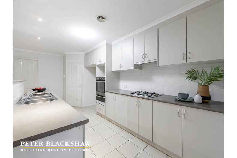16 Cape York Street Harrison 16 Cape York Street Harrison